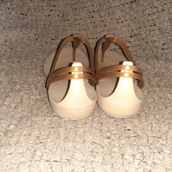 CROCS-Isabella Sandals Gold Tan T Strap Jelly Thong Slingback-Sz 9-Excellent - Picture 5 of 7